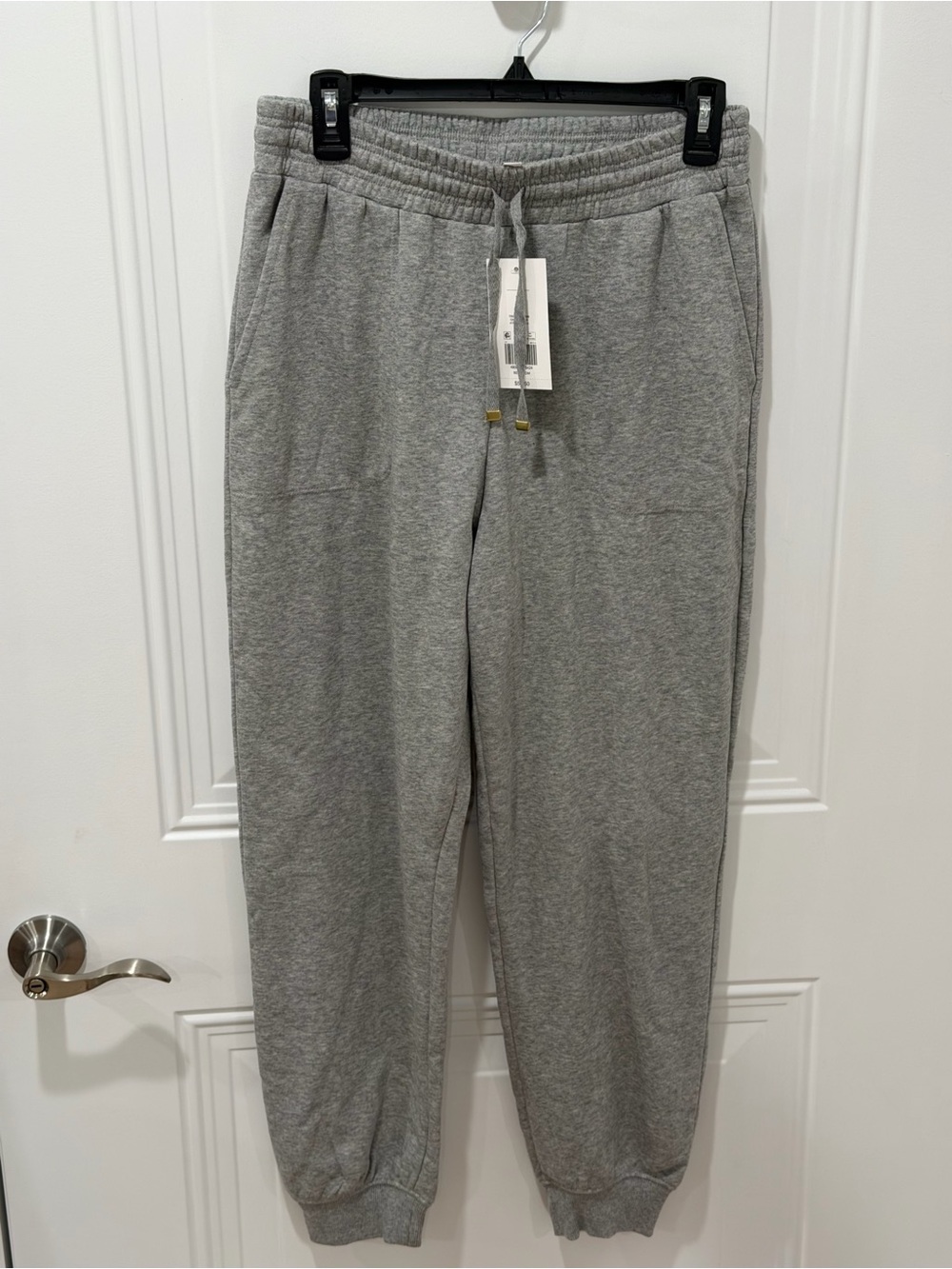 Women’s Grey Drawstring Sweatpants - Crown & Ivy, NWT